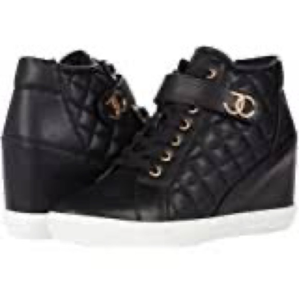 Juicy Couture Sneakers